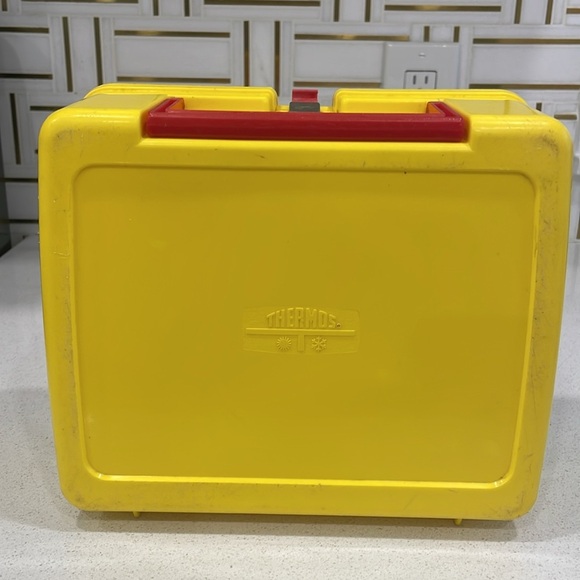 Vintage Peanuts Plastic Lunchbox - Picture 6 of 16